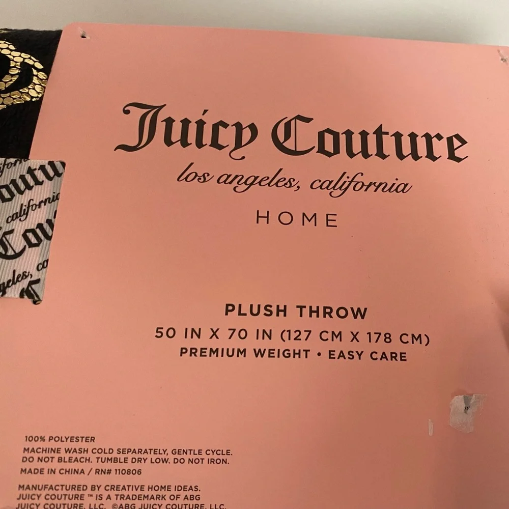 Juicy Couture Christmas/Winter Blanket Black with Gold Detail 50” x 70”